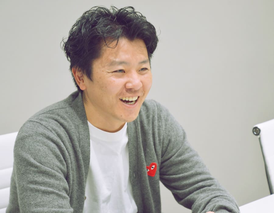 スタッフと連携する様子